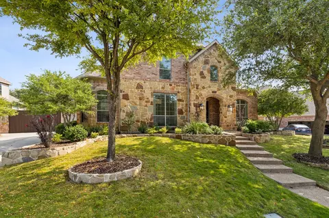 Exterior - 641 Willowview Dr, Prosper, TX 75078 photo 2 of 7