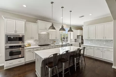 Kitchen - 641 Willowview Dr, Prosper, TX 75078 photo 3 of 4