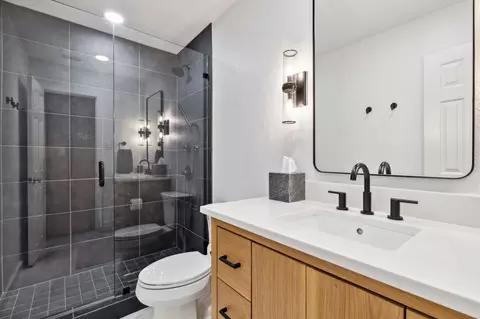 Bath - 641 Willowview Dr, Prosper, TX 75078 photo 8 of 8