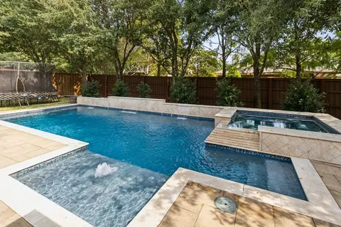Exterior - 641 Willowview Dr, Prosper, TX 75078 photo 6 of 7