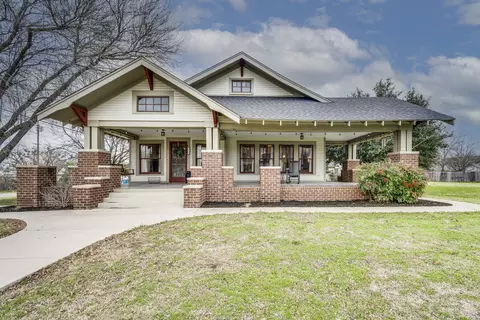 400 W 3rd St, Maypearl, TX 76064