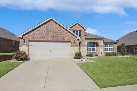 1104 Berrydale Dr, Northlake, TX 76226