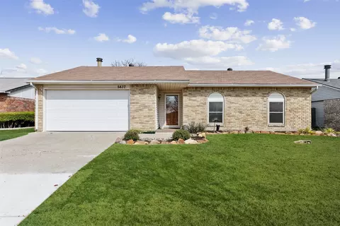 5437 Gates Dr, The Colony, TX 75056