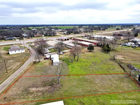 664 Smith Cir, Point, TX 75472 photo 4