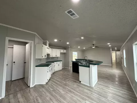 141 County Road 236 Rd #LOT 26, Marlin, TX 76661
