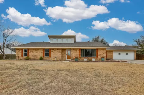 2005 Tulane Ave, Gainesville, TX 76240