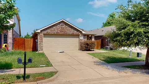 2035 Whispering Hills Dr, Forney, TX 75126