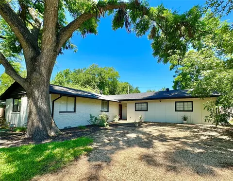 8543 Eustis Ave, Dallas, TX 75218