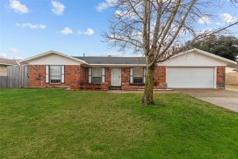 510 Rugby Pl, Bossier City, LA 71111