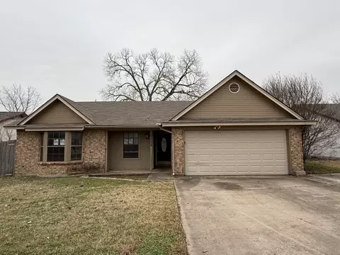 6552 Alta Vista Dr, Watauga, TX 76148