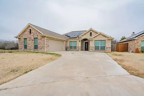 128 Vaughn Ln, Quinlan, TX 75474