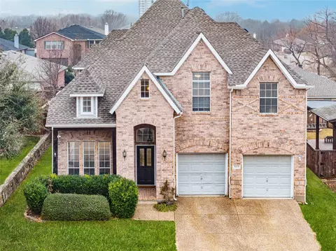 809 Willow Tree Dr, Mckinney, TX 75071