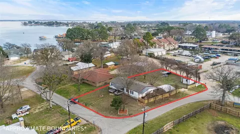 2001 Island Cir, Tool, TX 75143 photo 27