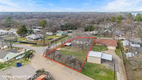 2001 Island Cir, Tool, TX 75143 photo 29