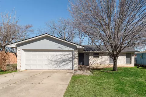 4208 Selene Dr, Denton, TX 76209