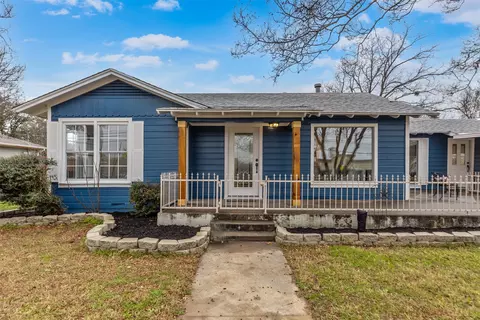 1606 S Bowen Rd, Pantego, TX 76013