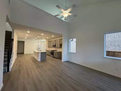2136 Sunnymede Dr, Forney, TX 75126