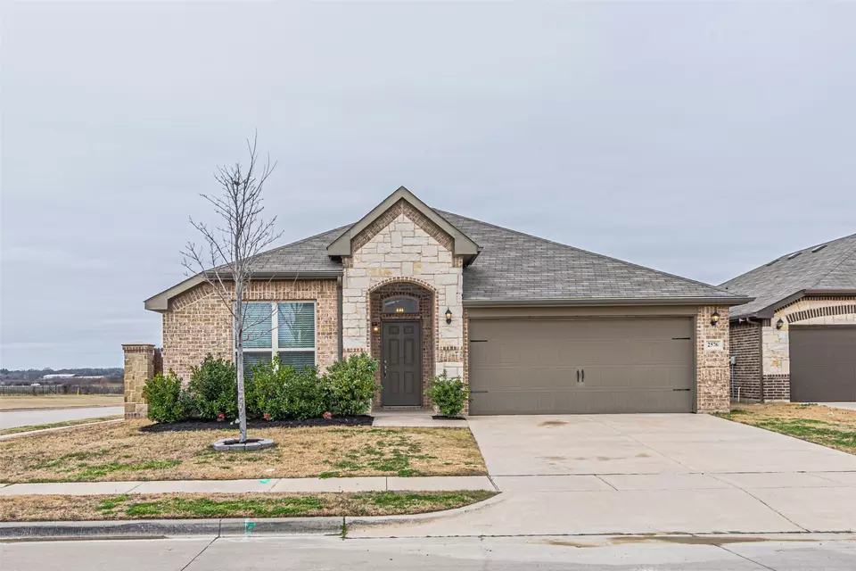 Exterior - 2576 Hadley St, Weatherford, TX 76087 photo 1 of 7