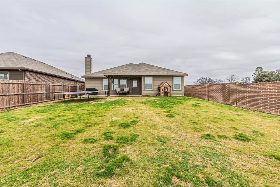 Exterior - 2576 Hadley St, Weatherford, TX 76087 photo 7 of 7
