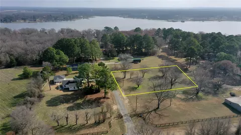 14007 Park Harbor Dr, Eustace, TX 75124