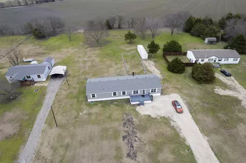 441 Chapel Hill Ln, Waxahachie, TX 75165