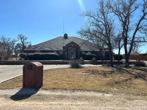 1717 Sandpiper Dr, Clyde, TX 79510