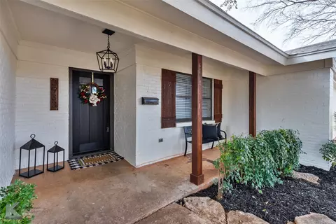 3933 Brook Hollow Dr, Abilene, TX 79605