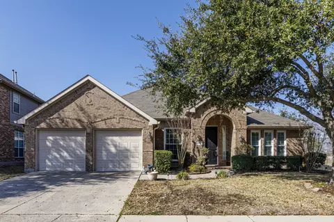 6323 Crestmoor Ln, Sachse, TX 75048