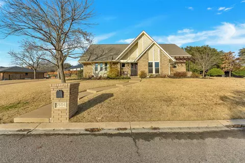 7504 Lochwood Ct, Fort Worth, TX 76179