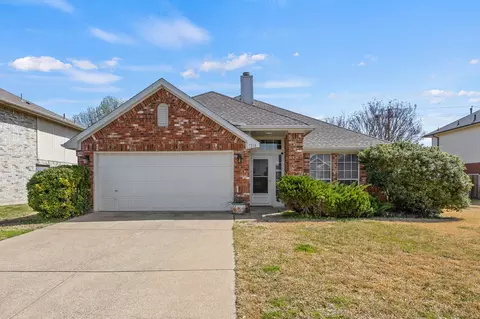 7318 Armstrong Ln, Rowlett, TX 75089