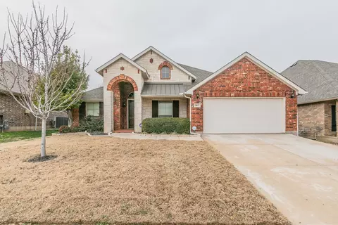 10017 Cade Trl, Fort Worth, TX 76244