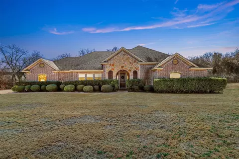 2234 Clear Creek Ct, Weatherford, TX 76087