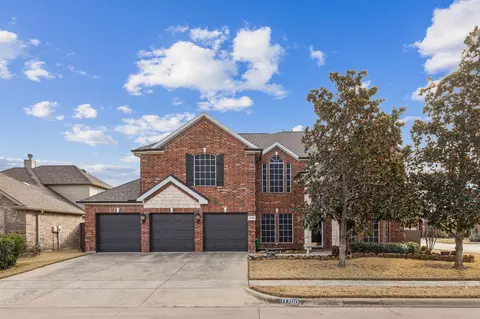 11700 Babbling Brook Dr, Fort Worth, TX 76244