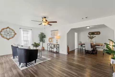 2518 Loraine St, Fort Worth, TX 76106