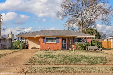 1223 Gretchen Ln, Bossier City, LA 71112