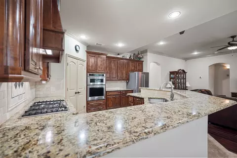 111 Tower Cir, Terrell, TX 75160 photo 28