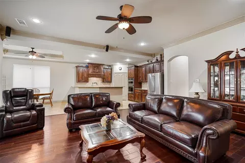 111 Tower Cir, Terrell, TX 75160 photo 18