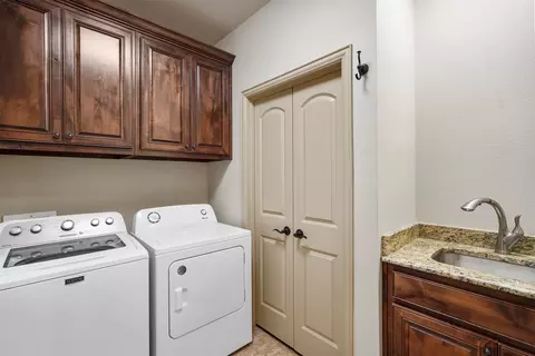 111 Tower Cir, Terrell, TX 75160 photo 7