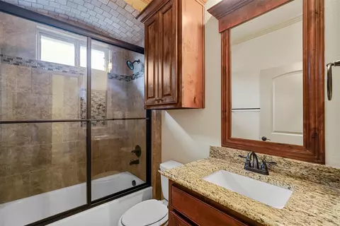 111 Tower Cir, Terrell, TX 75160 photo 5