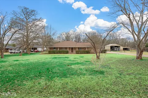 115 Rolling Meadow Ln, Bossier City, LA 71112