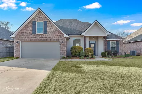 307 Coppice Ln, Bossier City, LA 71111