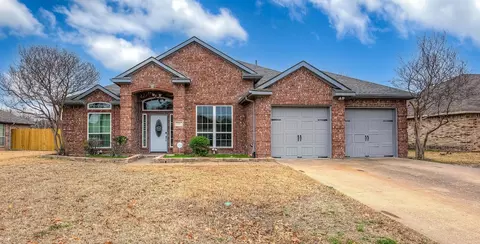 103 Villanova Cir, Forney, TX 75126