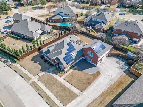 106 Love Bird Ln, Murphy, TX 75094