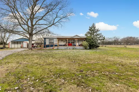 3670 Sundown Rd, Greenville, TX 75402