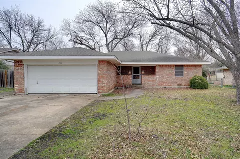 203 Watson Dr, Allen, TX 75002