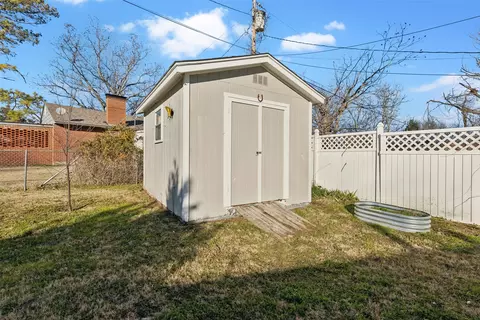 Other - 214 Circle Dr, Cleburne, TX 76033 photo 5 of 6