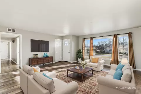 Living - 214 Circle Dr, Cleburne, TX 76033 photo 1 of 6
