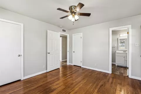Bedroom - 214 Circle Dr, Cleburne, TX 76033 photo 2 of 4