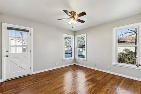 Living - 214 Circle Dr, Cleburne, TX 76033 photo 5 of 6
