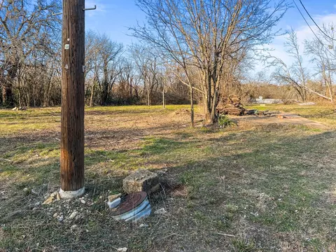 543 E Crews, Hamilton, TX 76531 photo 7